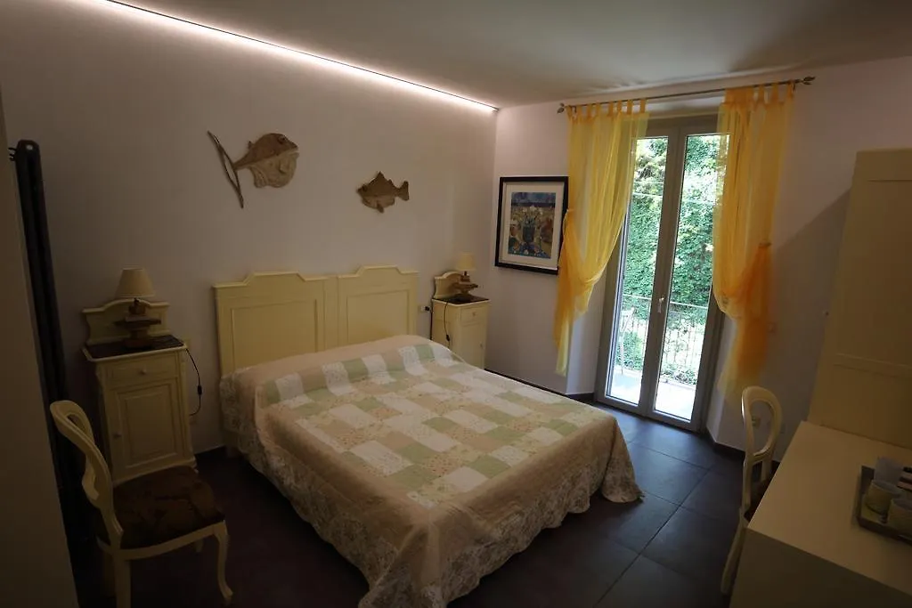 5 Terre Pelagos Guest House Manarola